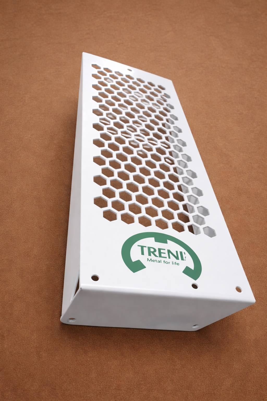 gia công cơ khí chính xác tại xưởng Trenimetal