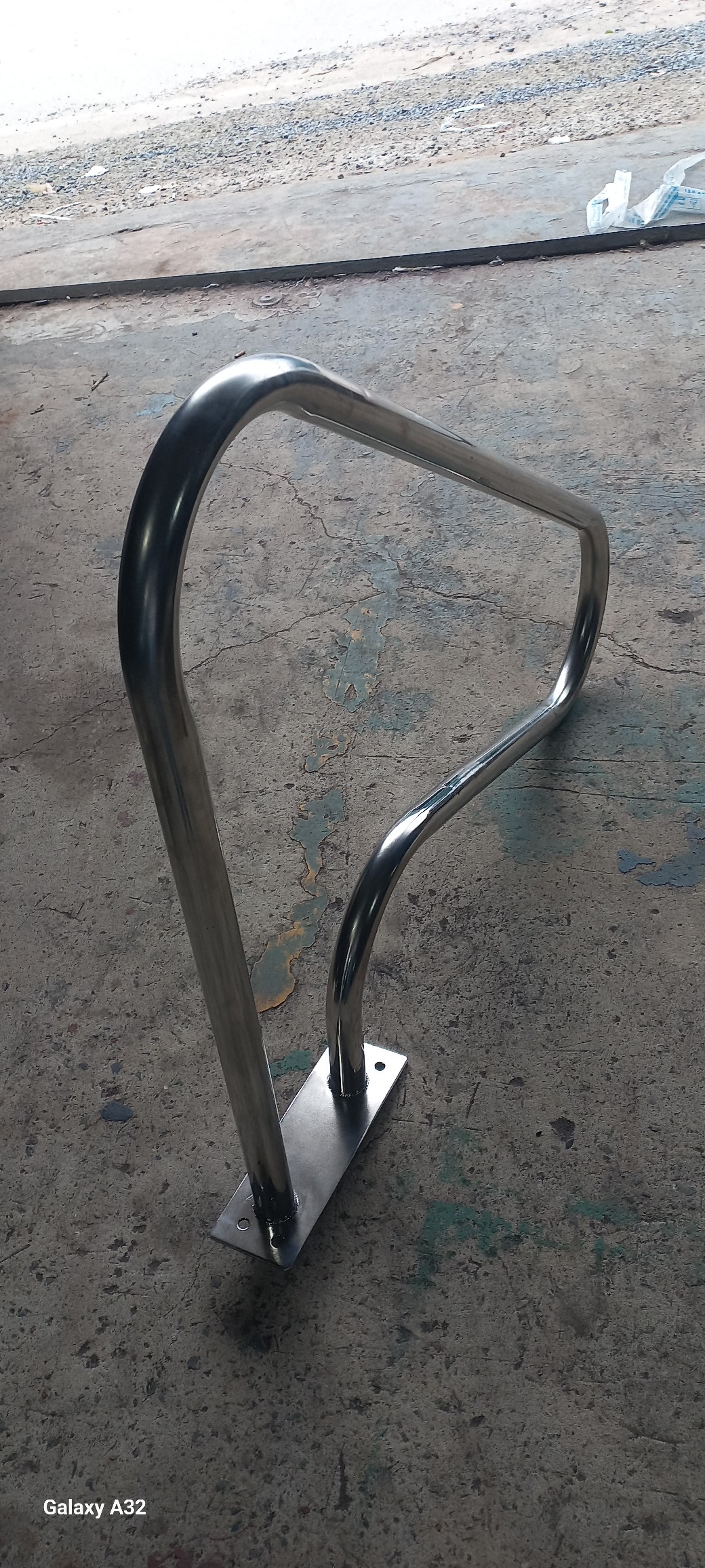 Tay Vịn Inox TRENI