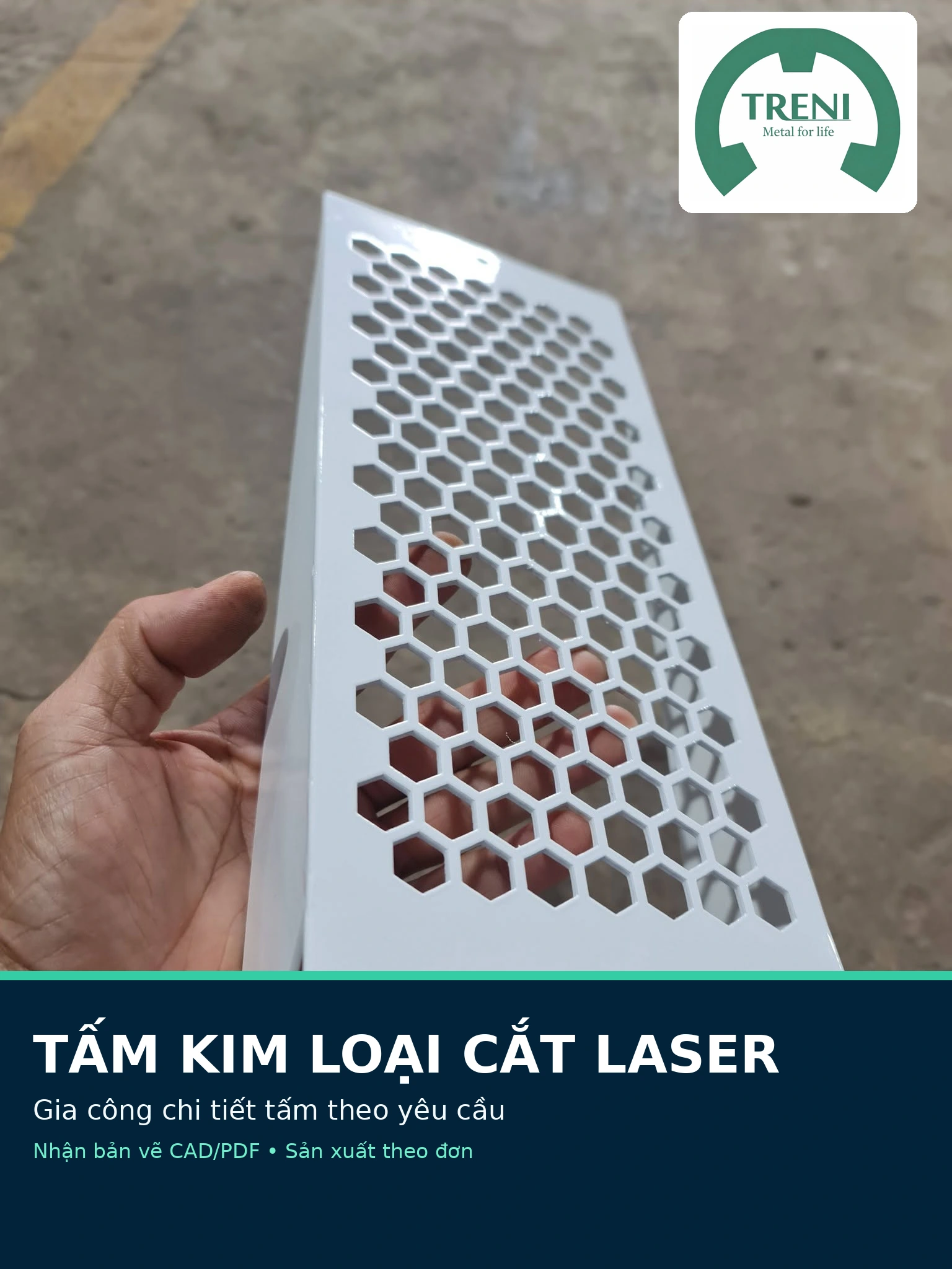 Vỏ che kim loại sơn trắng đục lỗ lục giác có logo TRENI